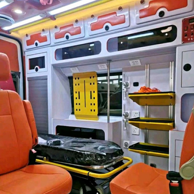 高县长途救护车护送病人租赁价格